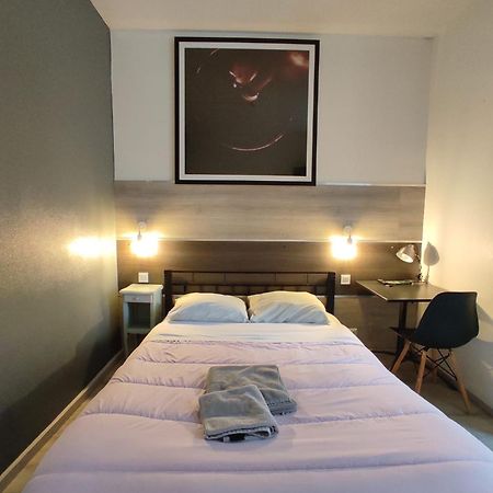 Hotel Le Bon Moine Reims Dış mekan fotoğraf