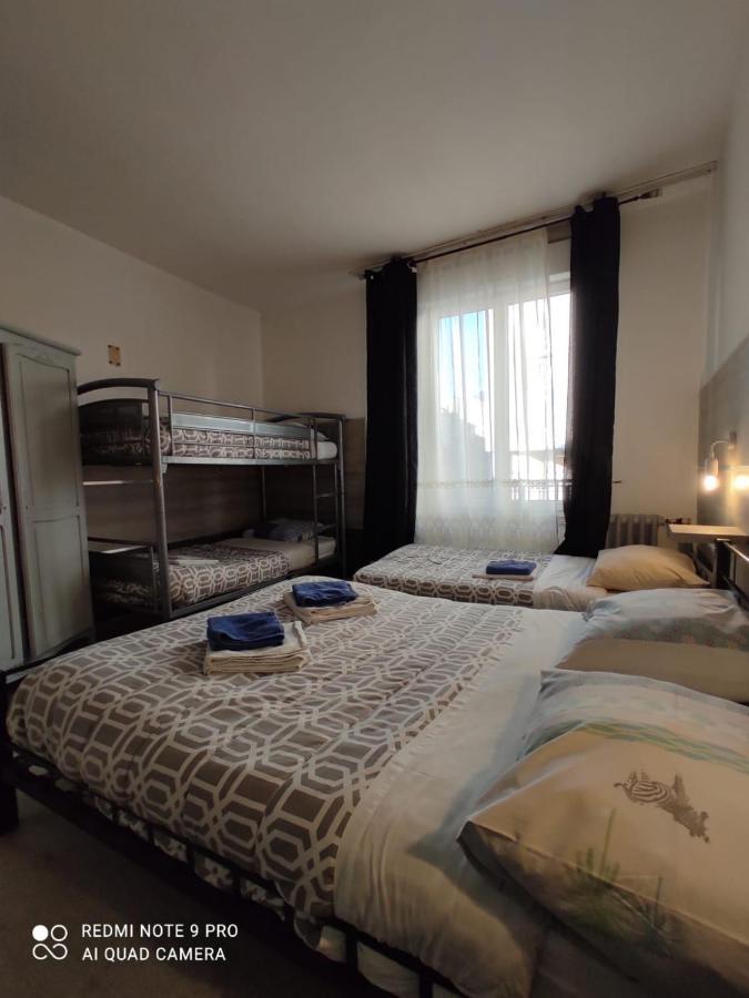 Hotel Le Bon Moine Reims Dış mekan fotoğraf