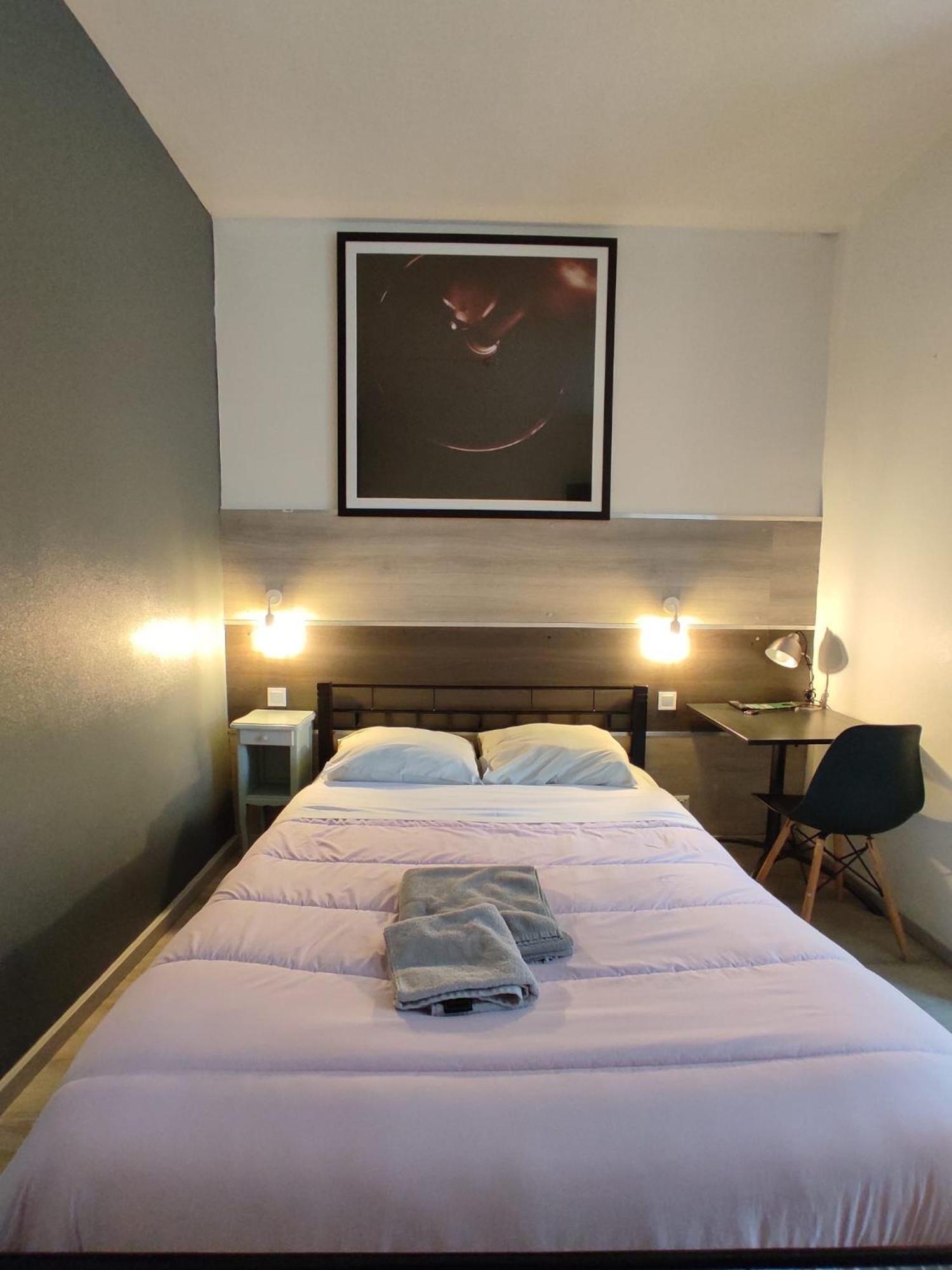 Hotel Le Bon Moine Reims Dış mekan fotoğraf